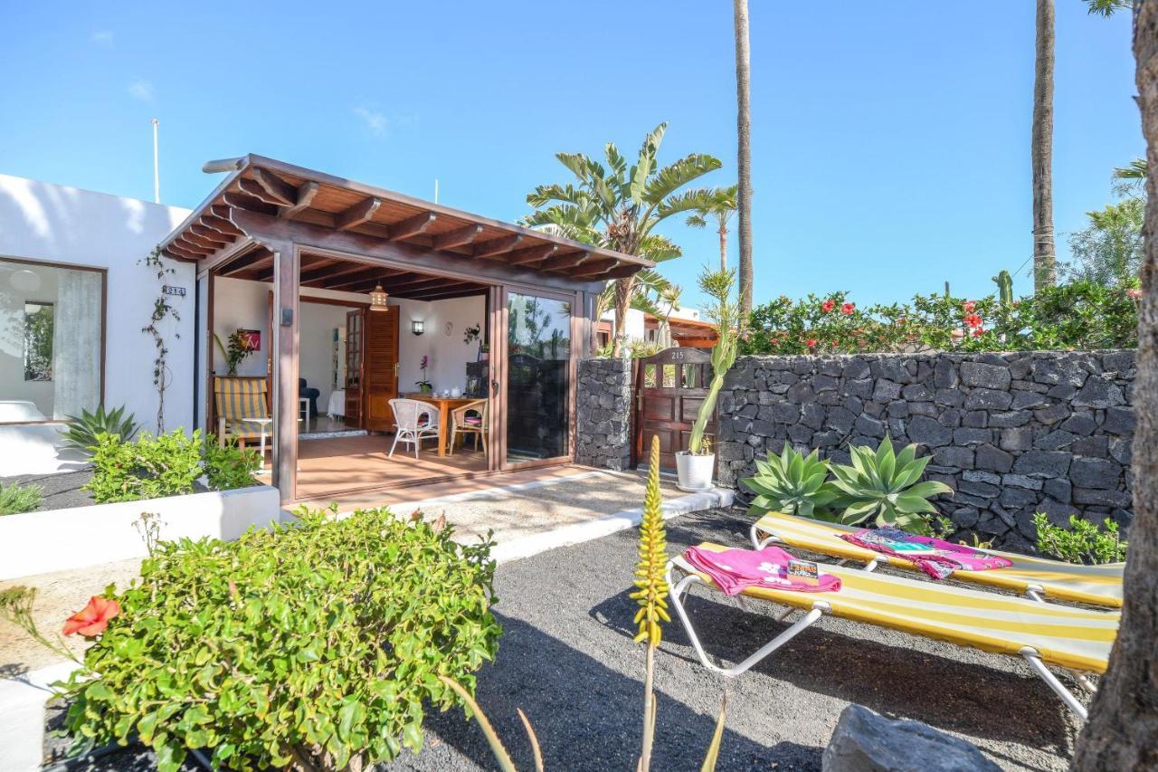 Bungalow Playa Bastian Costa Teguise Exteriér fotografie